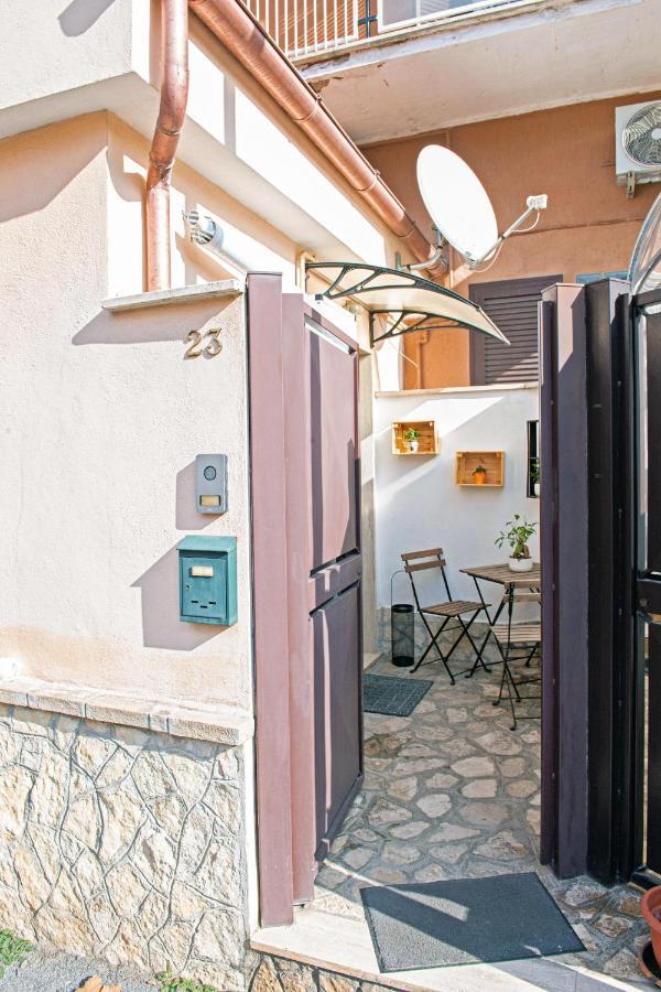 B&Bea Sweet Home Aurelia Roma Exterior foto